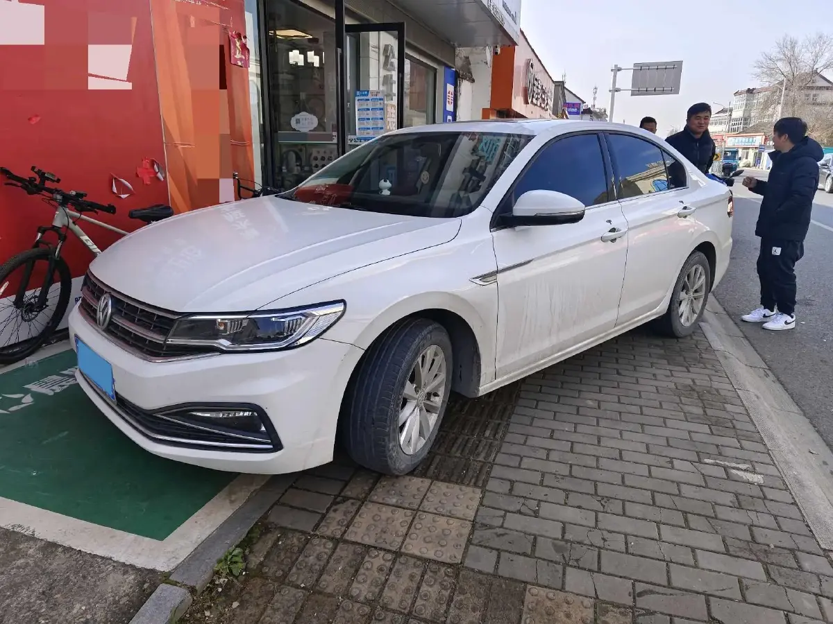 2020 Volkswagen Bora 1.5L 113HP L4 6AT