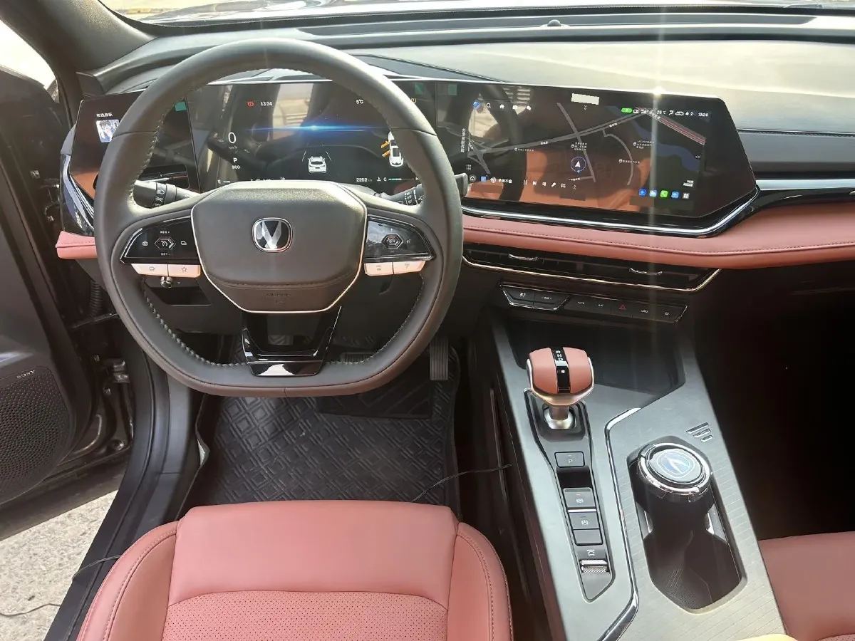 2026 ChangAn X5 PLUS 1.5T 192HP L4 7DCT,autocango,china used car exporter,china ev exporter,chinese used car exporter,chinese used ev exporter