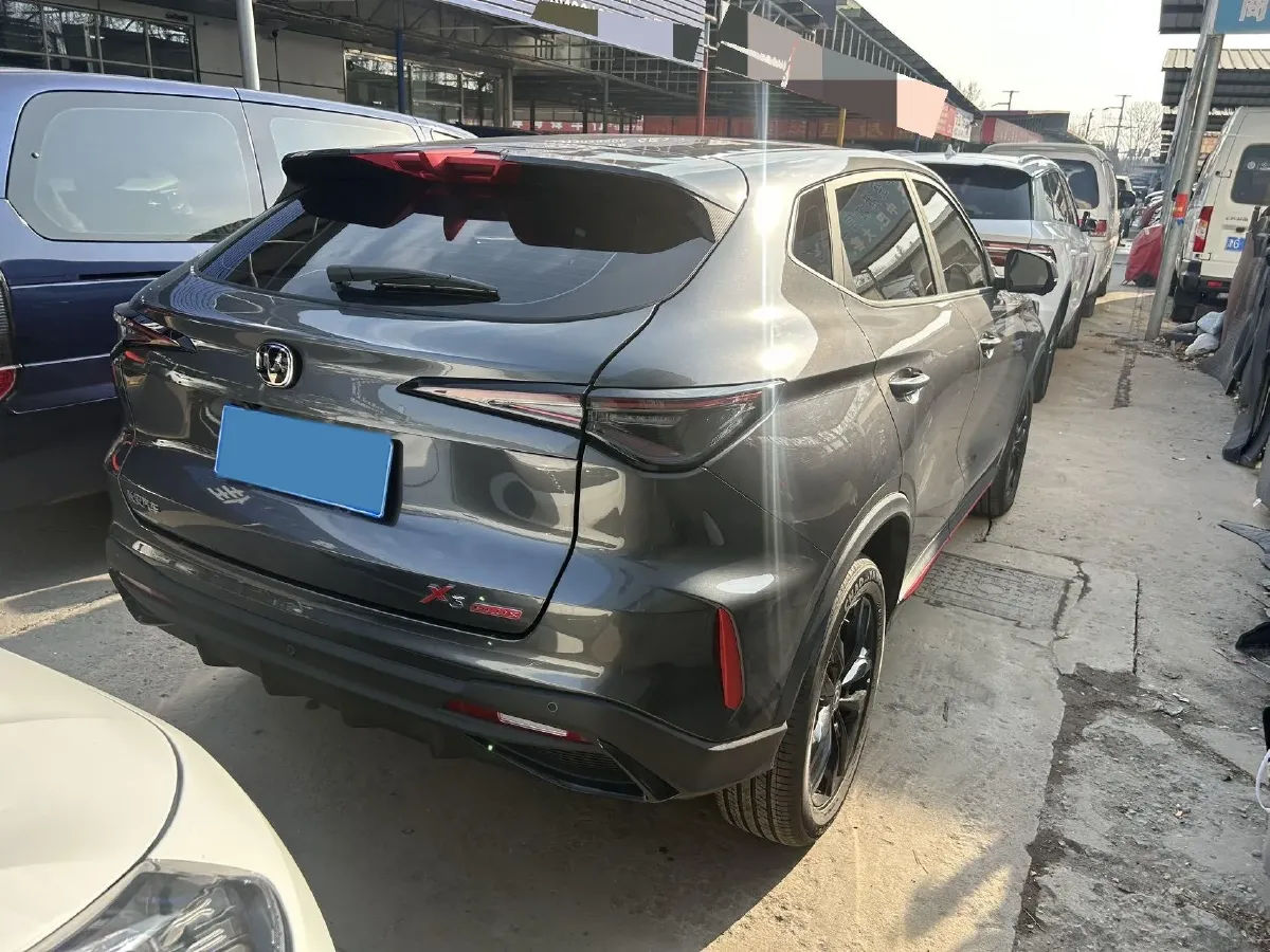 2026 ChangAn X5 PLUS 1.5T 192HP L4 7DCT,autocango,china used car exporter,china ev exporter,chinese used car exporter,chinese used ev exporter