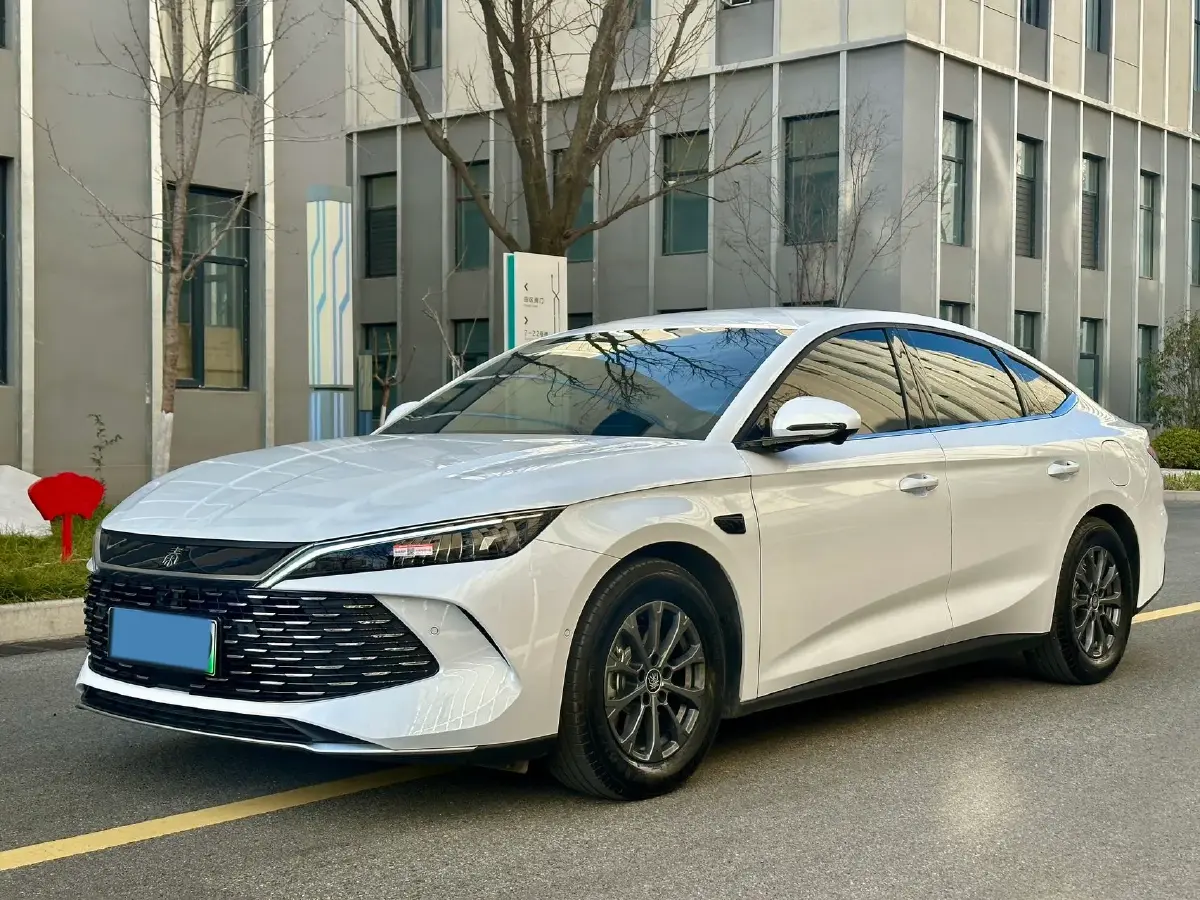 2025 BYD QinL 1.5L 101HP L4 E-CVT PHEV 10.08KWH