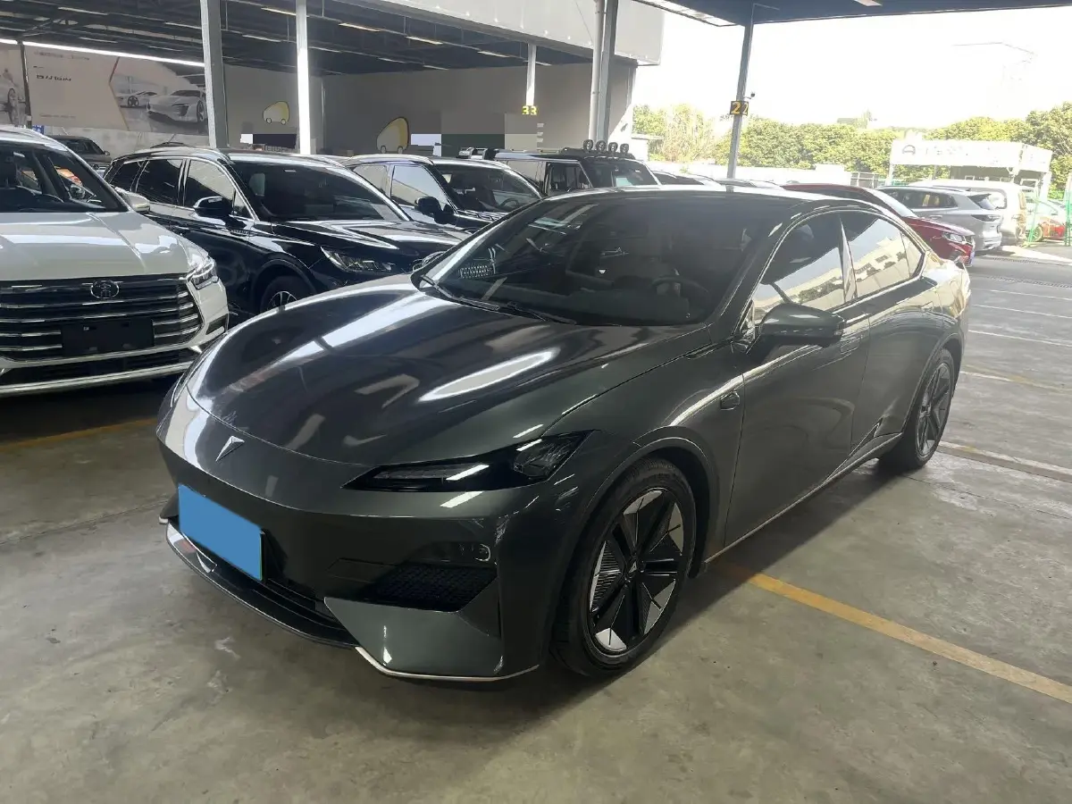 2022 Mazda 3 Axela 2.0L 158HP L4 6AT