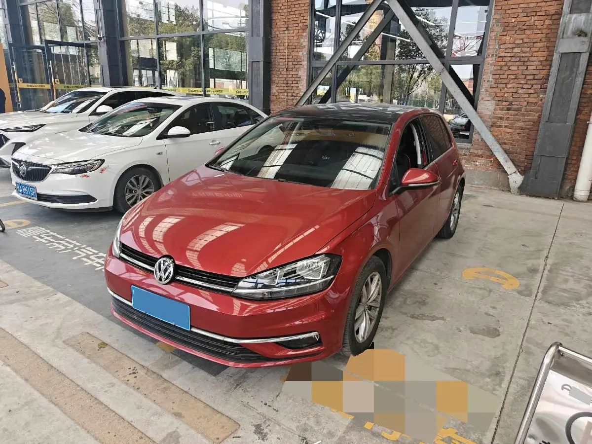 2018 Volkswagen Golf 1.6L 110HP L4 6AT