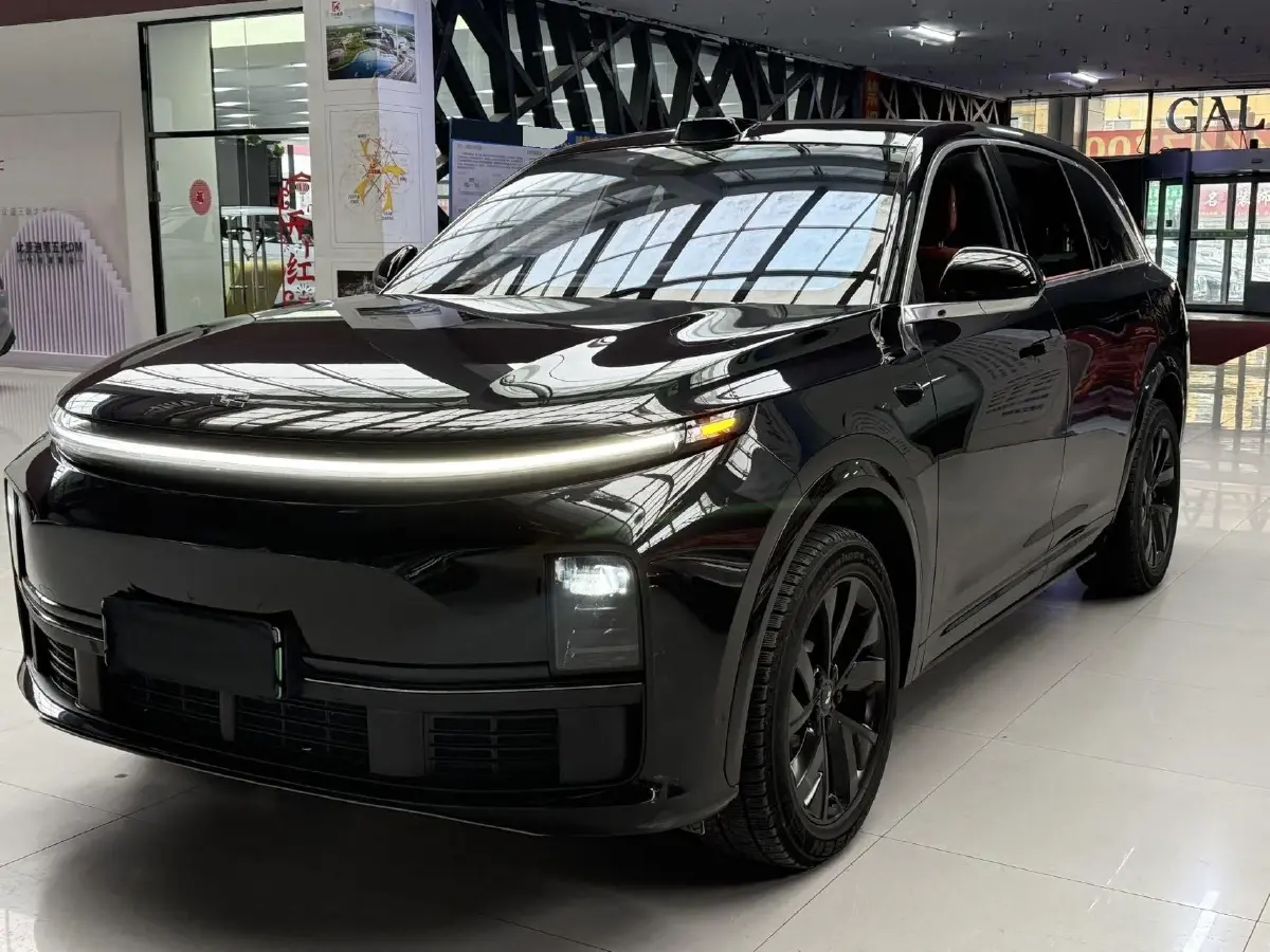 2023 Li L7 Range Extended 154HP REEV 40.9KWH