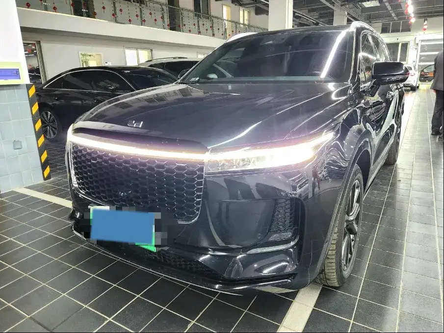 2021 Li ONE Range Extended 131HP REEV 40.5KWH