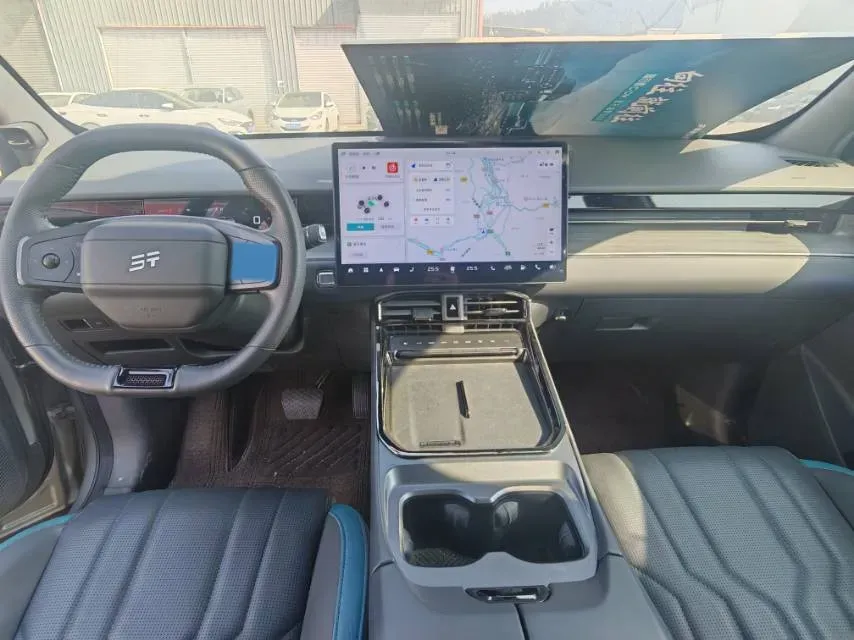 2024 Jetour ShanHai L6 1.5T 156HP L4 1DHT PHEV 19.43KWH,autocango,china used car exporter,china ev exporter,chinese used car exporter,chinese used ev exporter