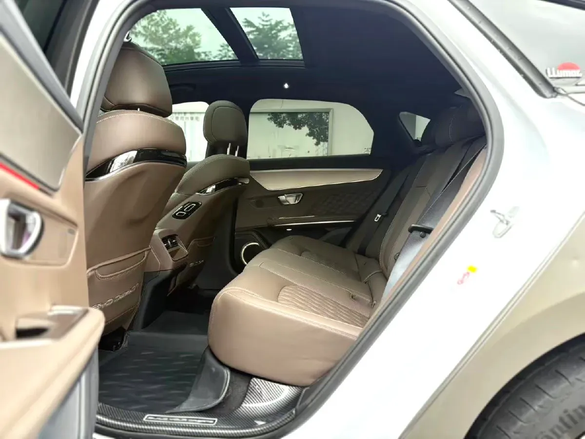 2022 Hycan A06 BEV 71KWH,autocango,china used car exporter,china ev exporter,chinese used car exporter,chinese used ev exporter