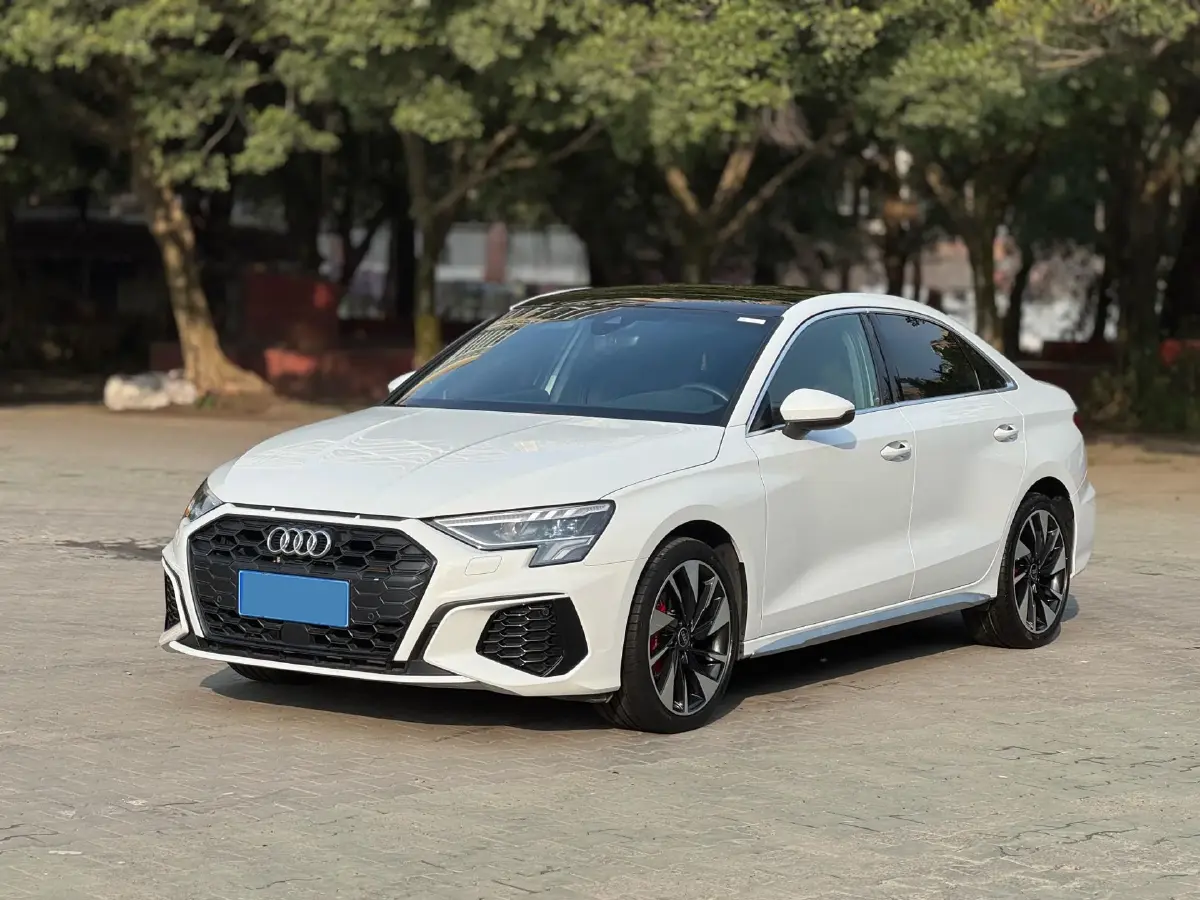 2022 Audi A3 1.4T 150HP L4 7DCT
