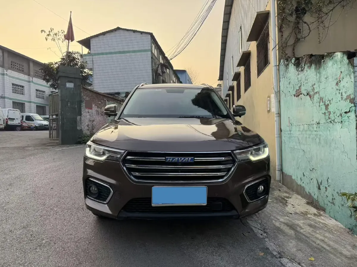 2018 Haval H7 2.0T 231HP L4 6DCT,autocango,china used car exporter,china ev exporter,chinese used car exporter,chinese used ev exporter