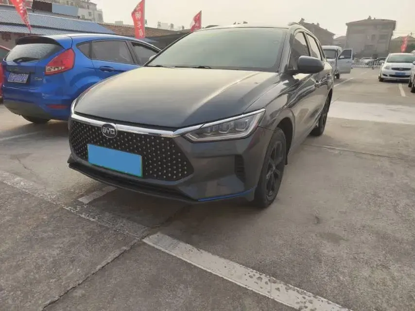 2019 BYD e2 BEV 47.3KWH