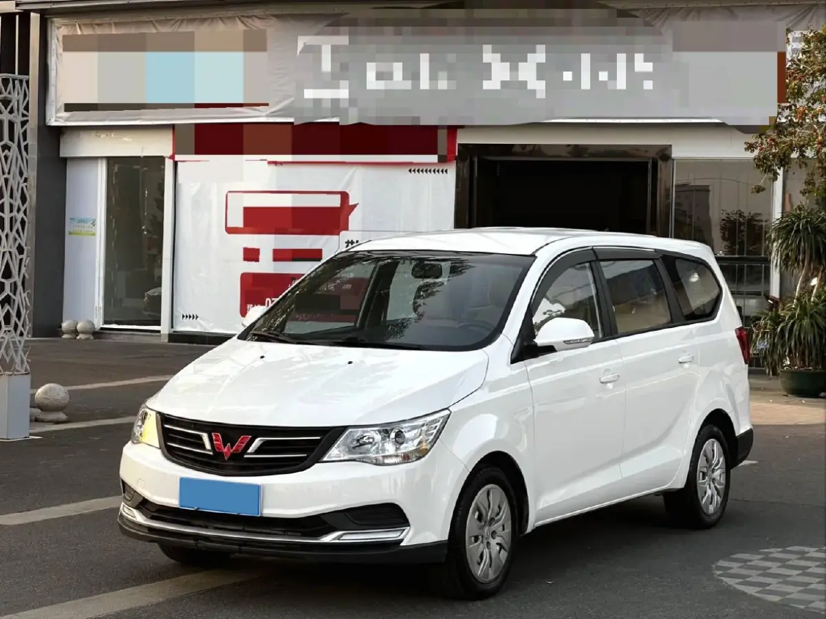 2020 WuLing 730 1.5L 105HP L4 6MT