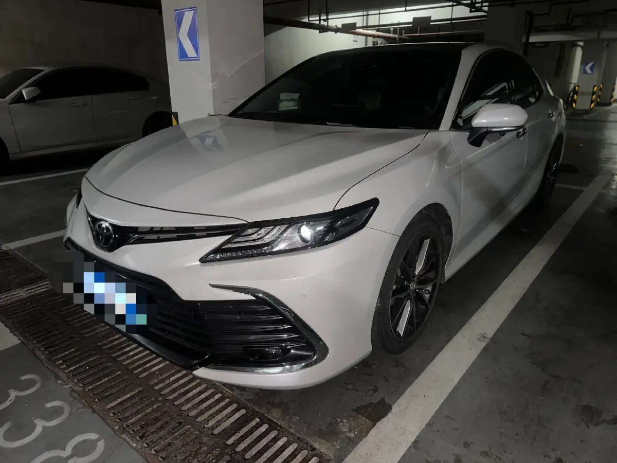 2021 Toyota Camry 2.5L 209HP L4 8AT