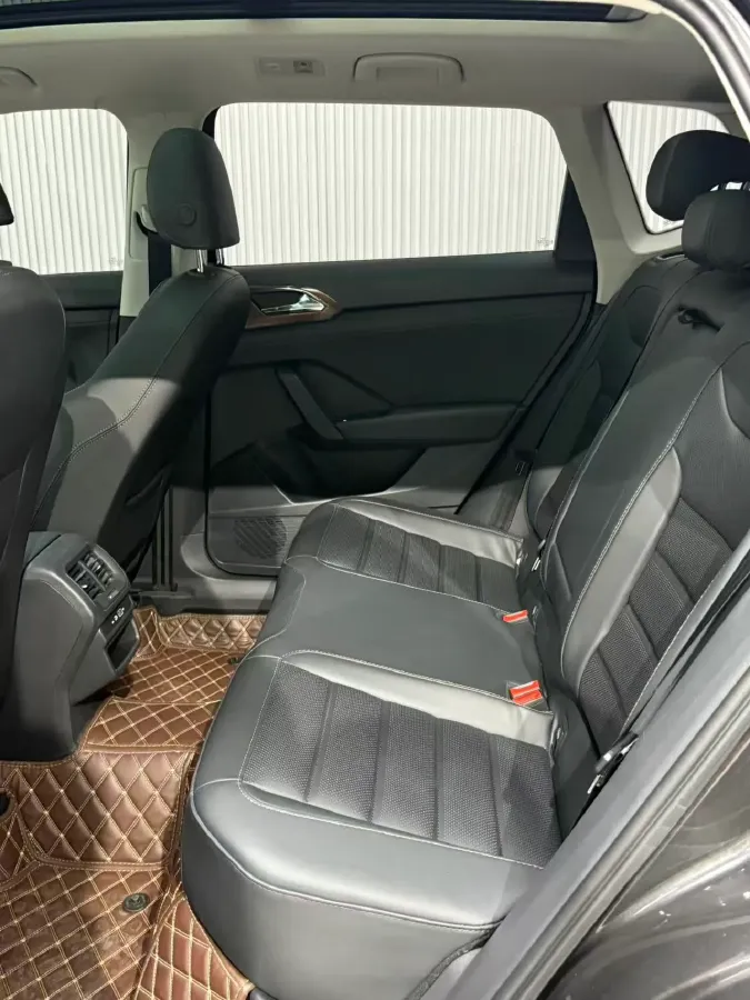 2021 Volkswagen Tharu 1.4T 150HP L4 7DCT,autocango,china used car exporter,china ev exporter,chinese used car exporter,chinese used ev exporter