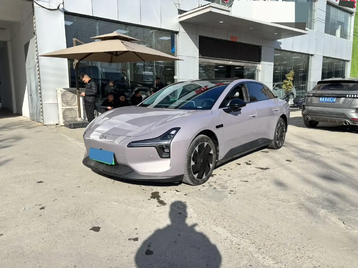 2025 Xpeng MONA M03 BEV