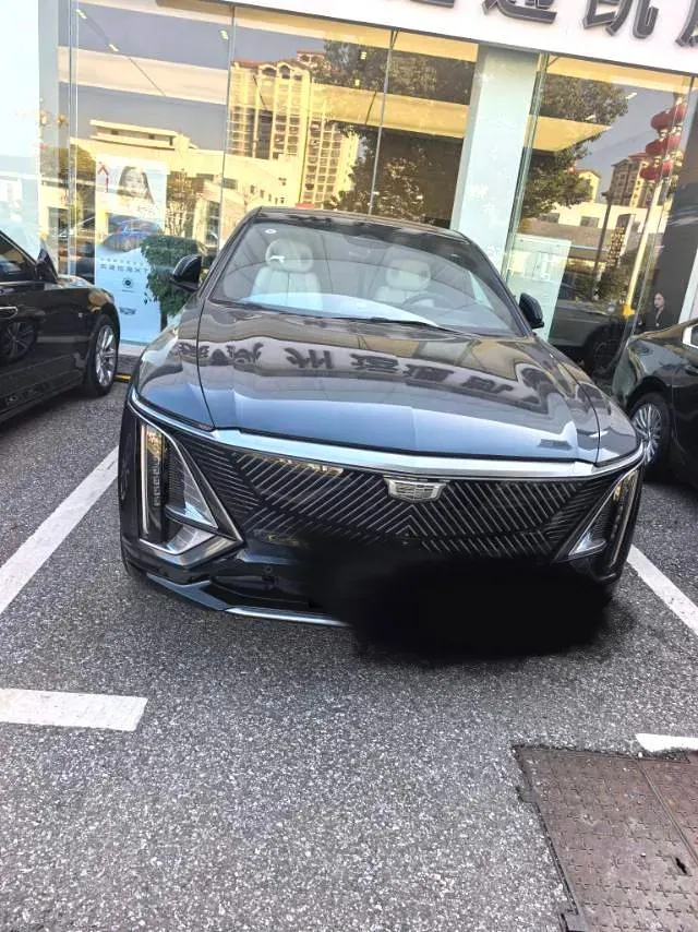 2024 Cadillac IQ Lyriq BEV 68.4KWH,autocango,china used car exporter,china ev exporter,chinese used car exporter,chinese used ev exporter