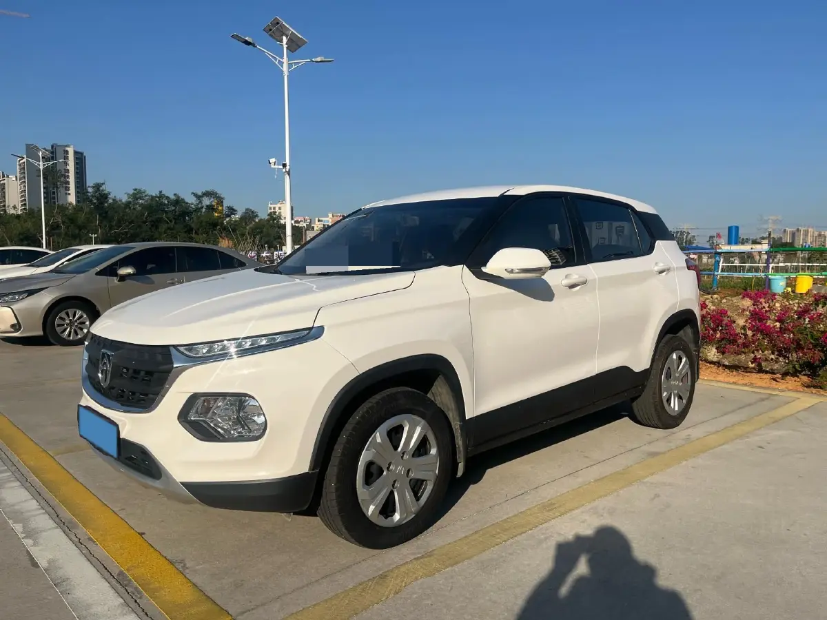 2017 BaoJun 510 1.5L 112HP L4 6MT