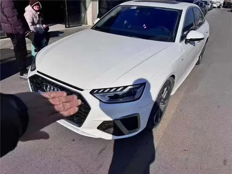 2023 Audi A4L 2.0T 190HP L4 7DCT