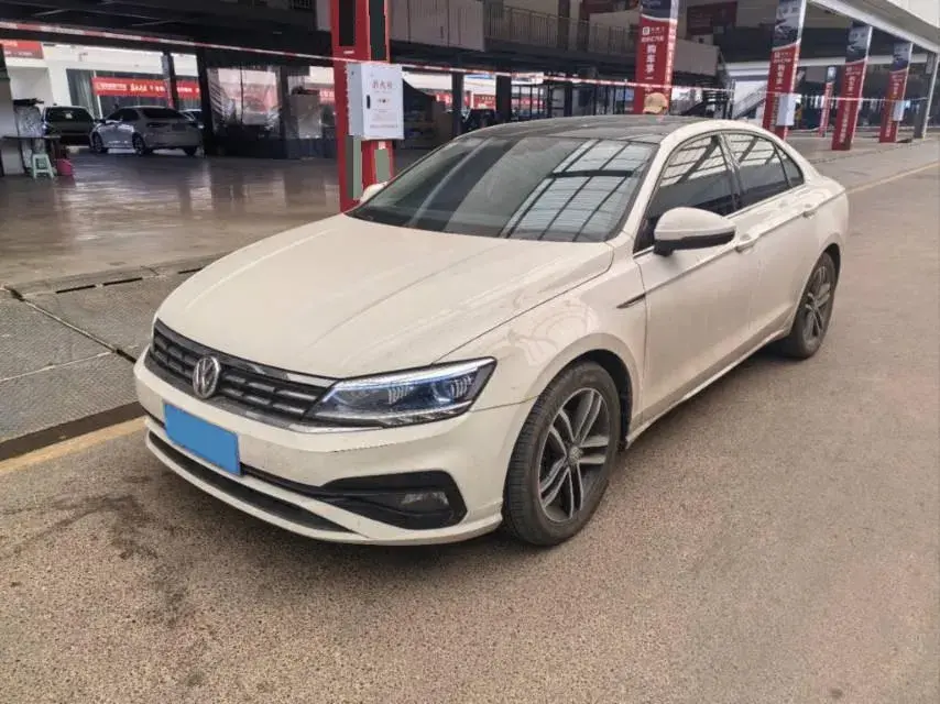 2019 Volkswagen Passat 1.4T 150HP L4 7DCT
