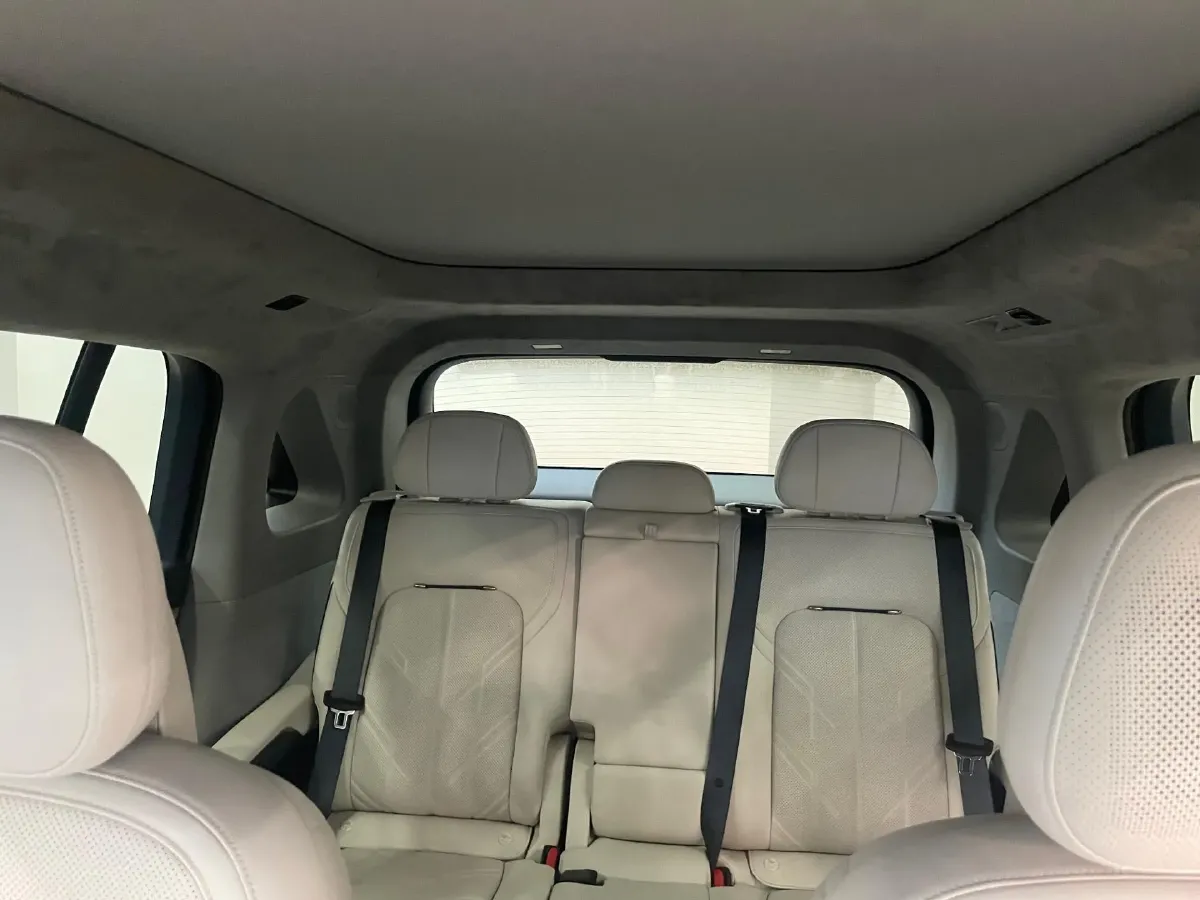 2025 Zeekr MIX BEV 102KWH,autocango,china used car exporter,china ev exporter,chinese used car exporter,chinese used ev exporter