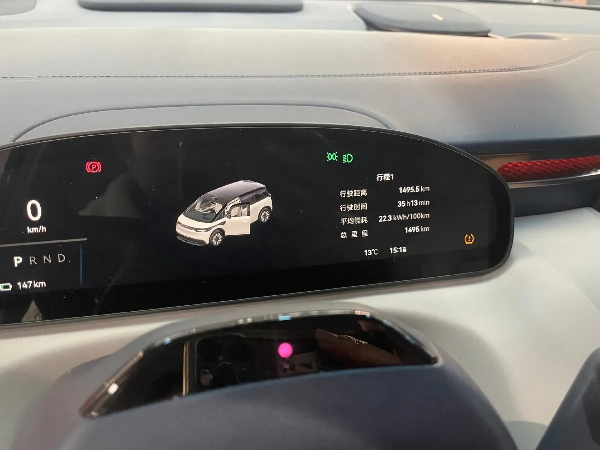 2025 Zeekr MIX BEV 102KWH,autocango,china used car exporter,china ev exporter,chinese used car exporter,chinese used ev exporter