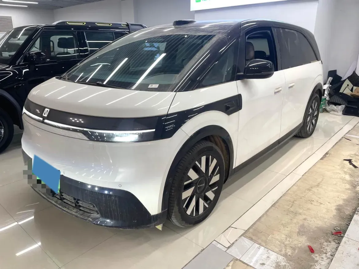 2025 Zeekr MIX BEV 102KWH,autocango,china used car exporter,china ev exporter,chinese used car exporter,chinese used ev exporter