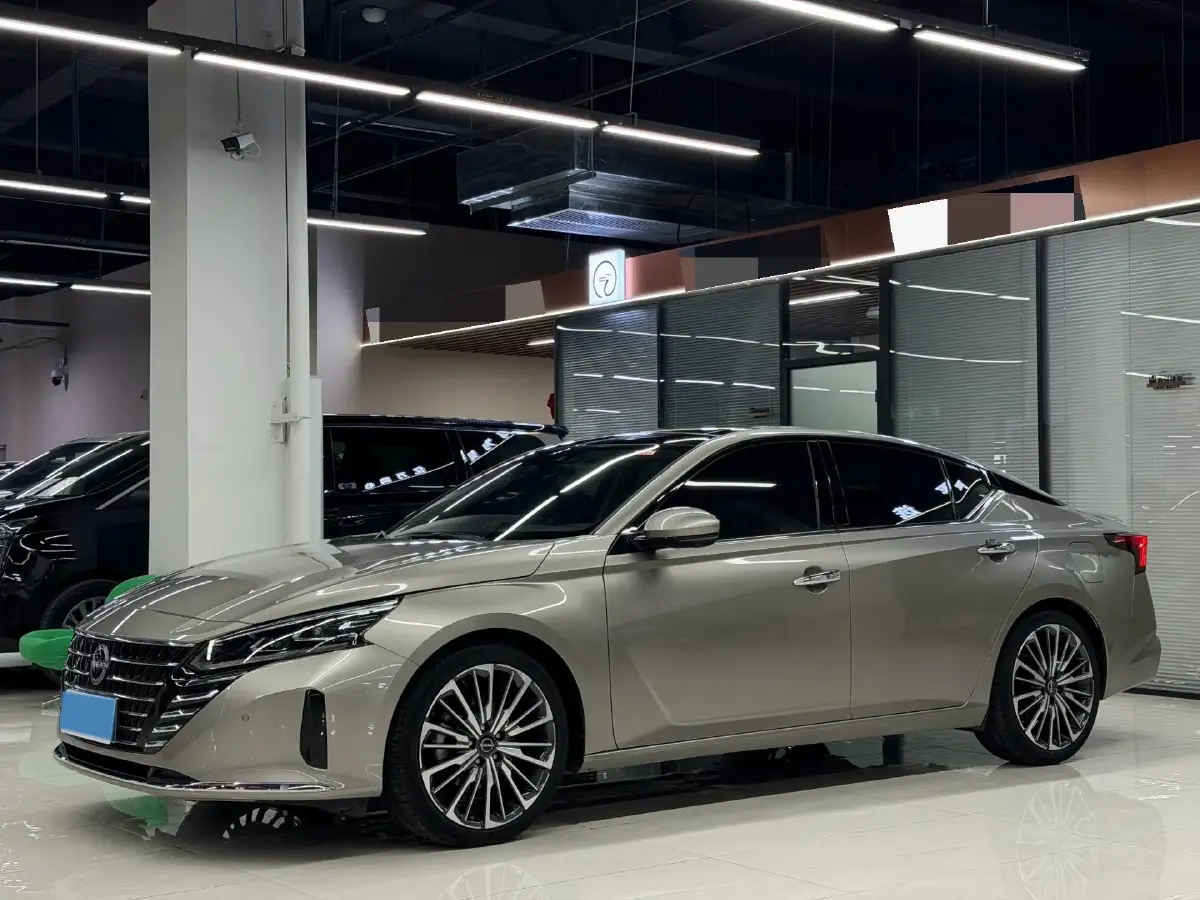 2022 Nissan Teana 2.0T 243HP L4 CVT