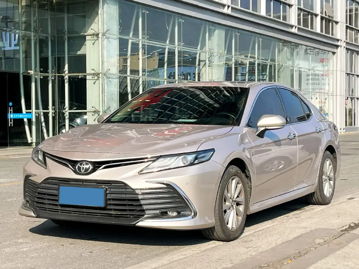 2021 Toyota Camry 2.0L 178HP L4 CVT