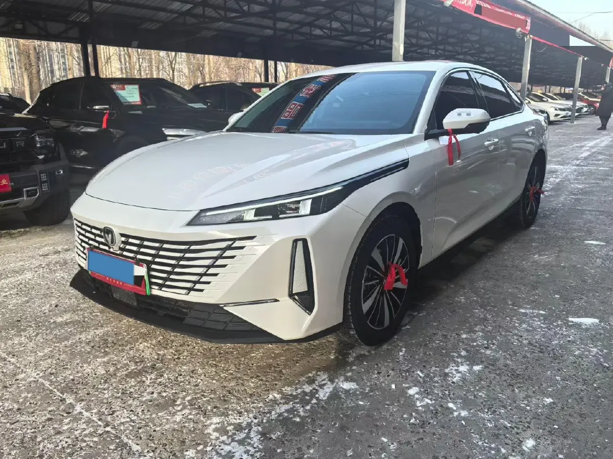 2025 ChangAn EadoPHEV 1.5L 98HP L4 E-CVT PHEV,autocango,china used car exporter,china ev exporter,chinese used car exporter,chinese used ev exporter