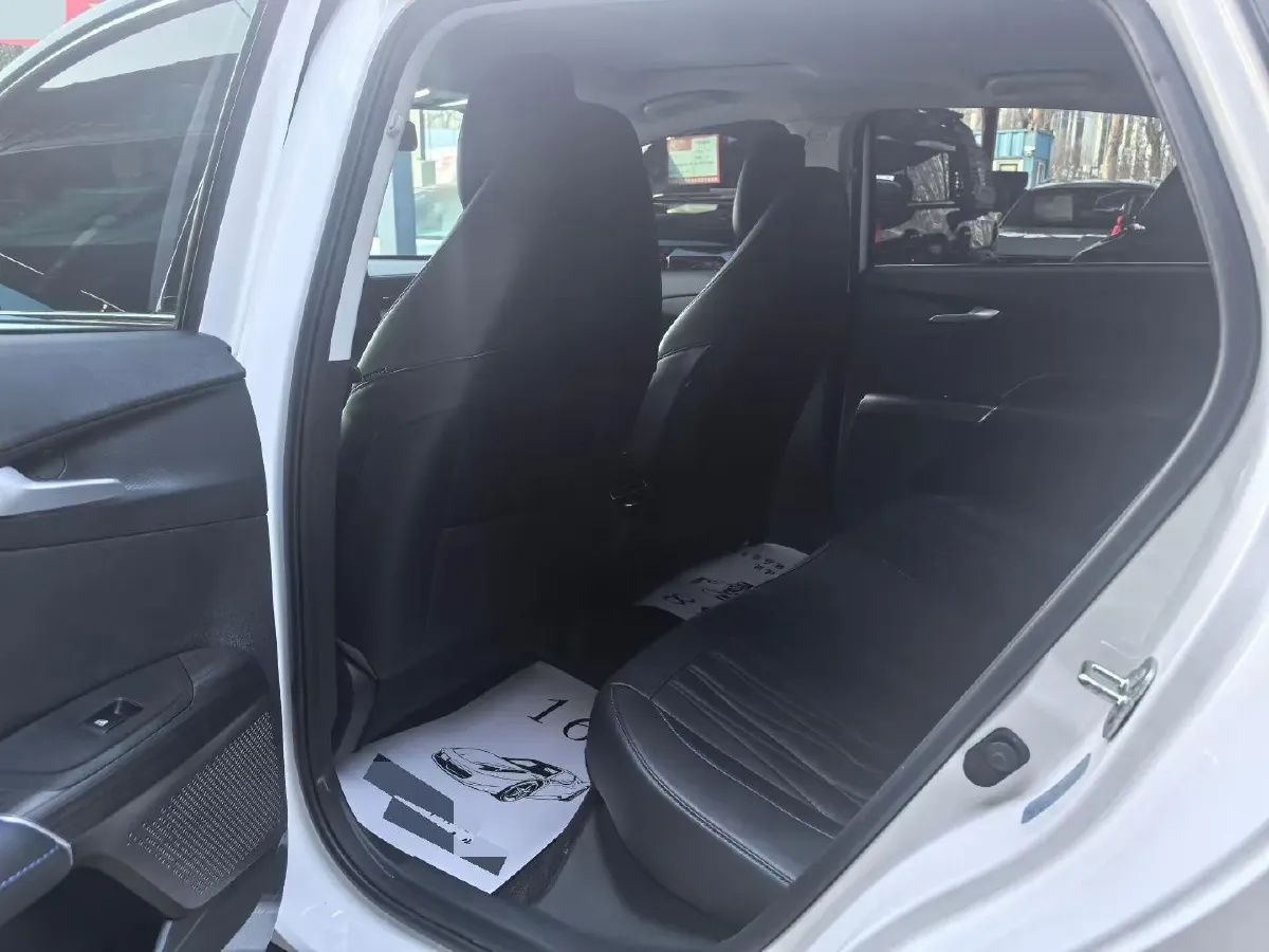 2025 ChangAn EadoPHEV 1.5L 98HP L4 E-CVT PHEV,autocango,china used car exporter,china ev exporter,chinese used car exporter,chinese used ev exporter