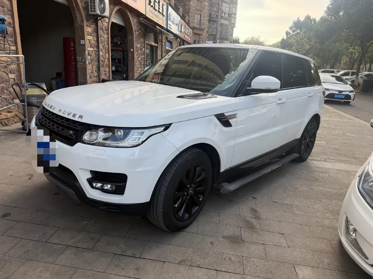 2017 Land Rover Range Rover Sport 3.0T 340HP V6 8AT
