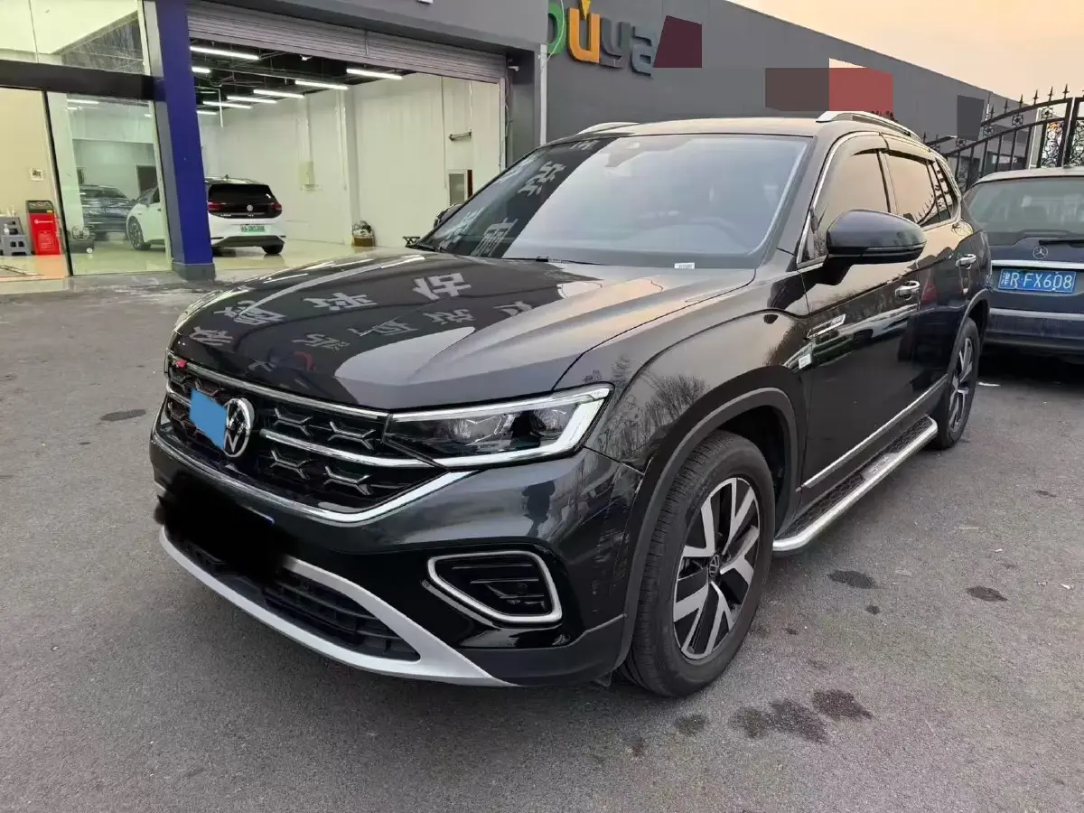 2024 Volkswagen Tayron 2.0T 186HP L4 7DCT