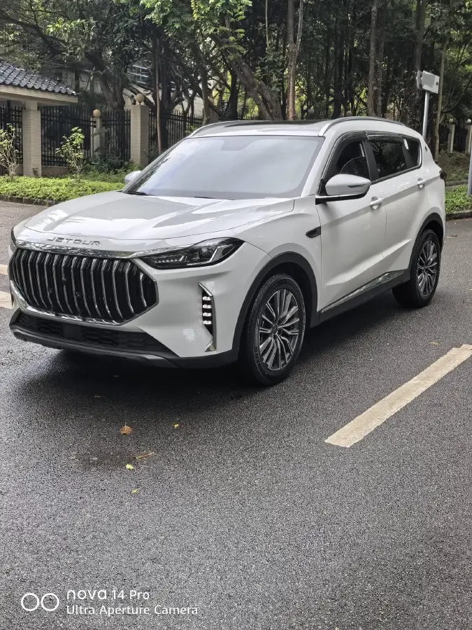 2024 Jetour X70 Plus 1.5T 156HP L4 6MT