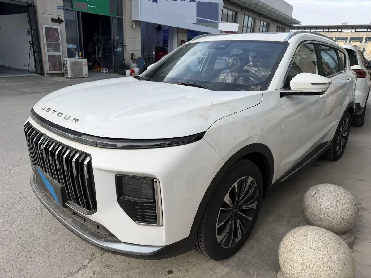 2025 Jetour X70 Plus 1.5T 184HP L4 7DCT