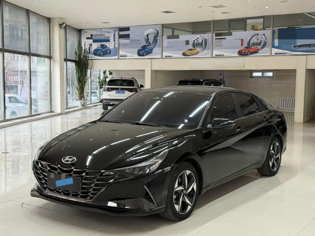 2021 Hyundai Elantra 1.5L 115HP L4 CVT