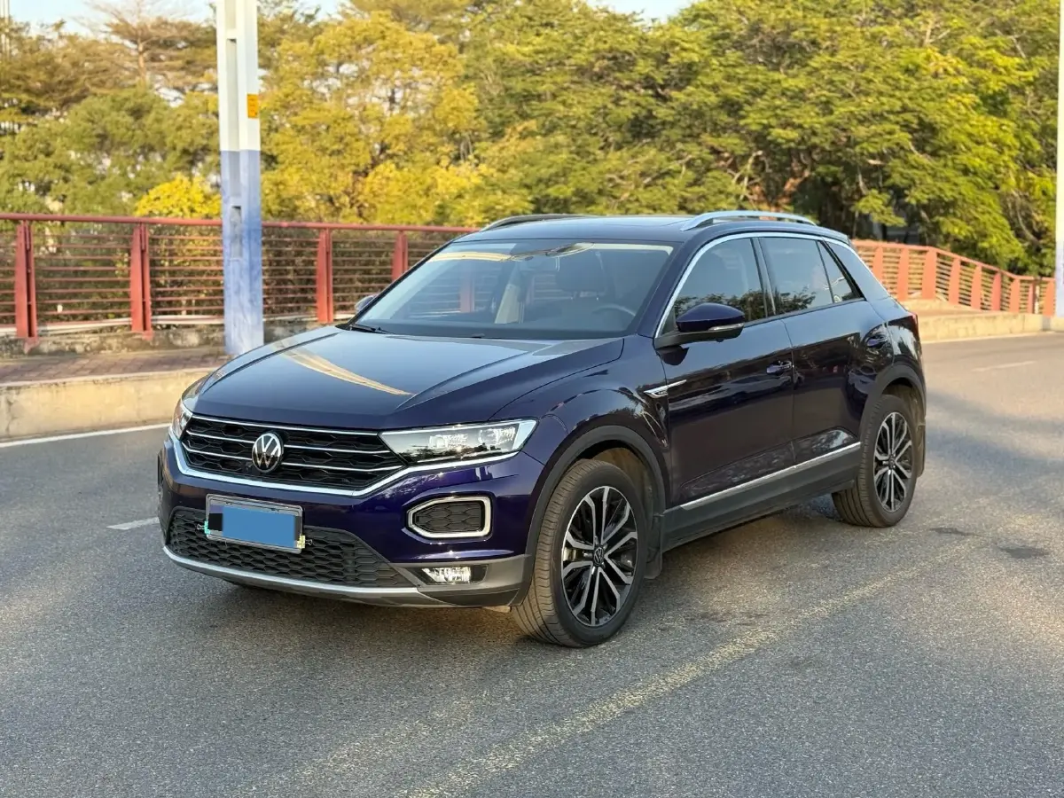 2021 Volkswagen T-Roc 1.4T 150HP L4 7DCT