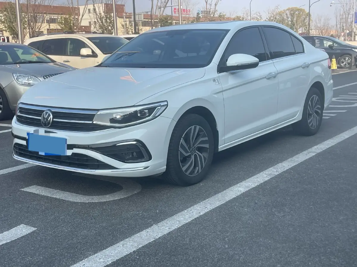 2023 Volkswagen Bora 1.2T 116HP L4 7DCT