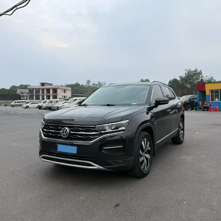 2019 Jeep Cherokee 2.0T 234HP L4 9AT