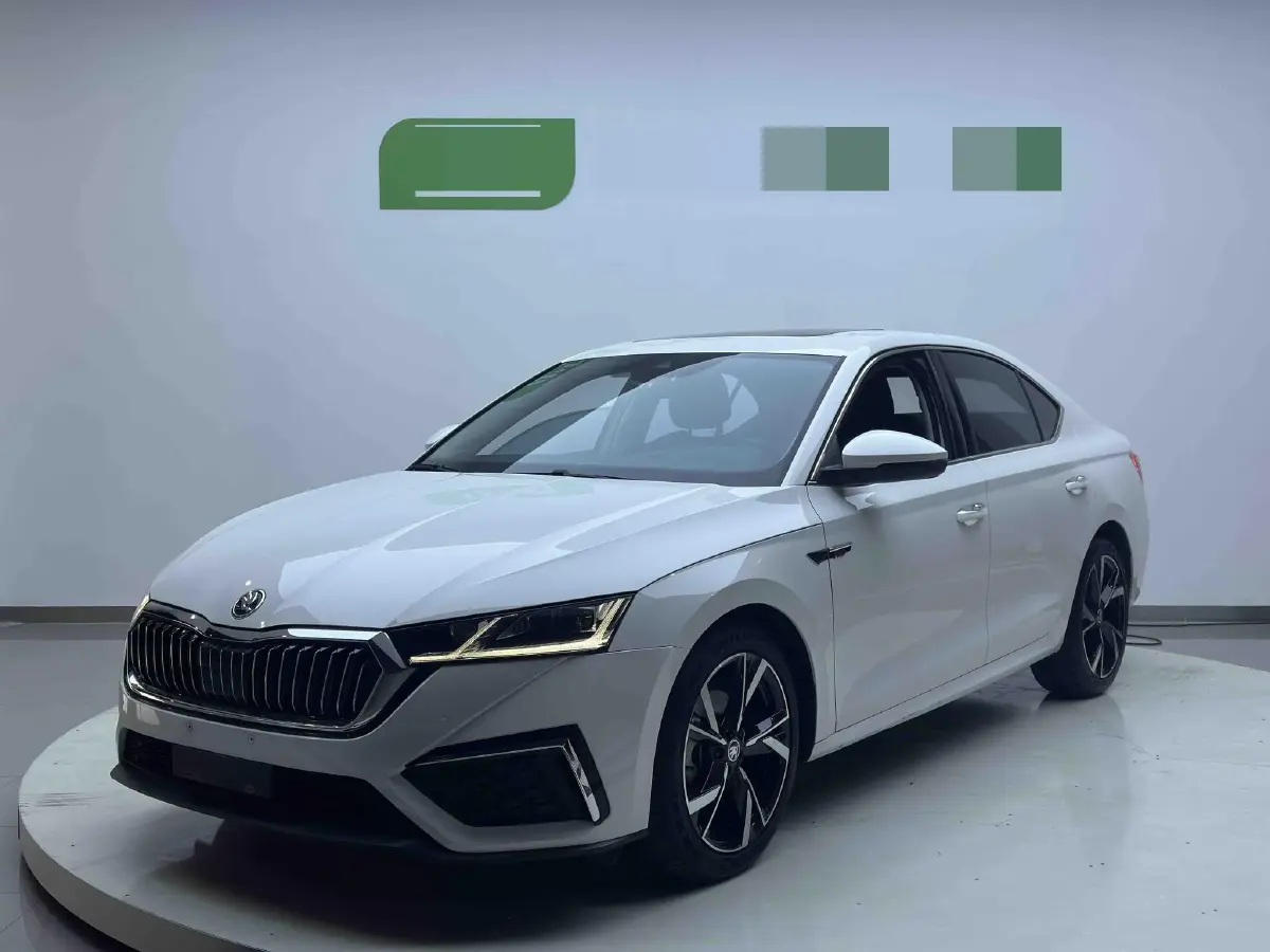 2021 Skoda Octavia 1.4T 150HP L4 7DCT