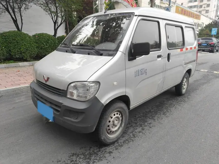 2020 WuLing ZhiGuang 1.2L 76HP L4 5MT