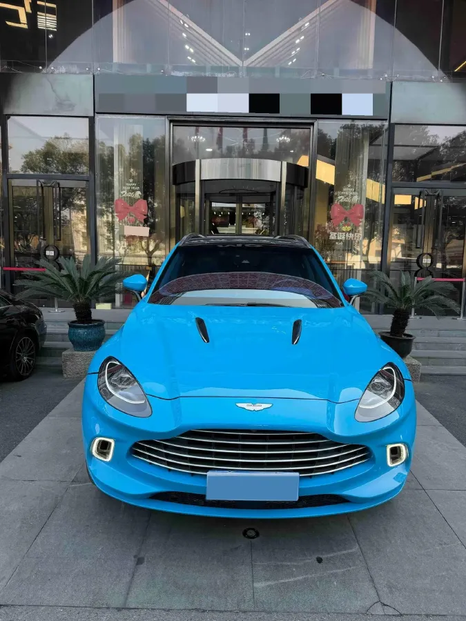 2021 Aston Martin DBX 4.0T 550HP V8 9AT,autocango,china used car exporter,china ev exporter,chinese used car exporter,chinese used ev exporter
