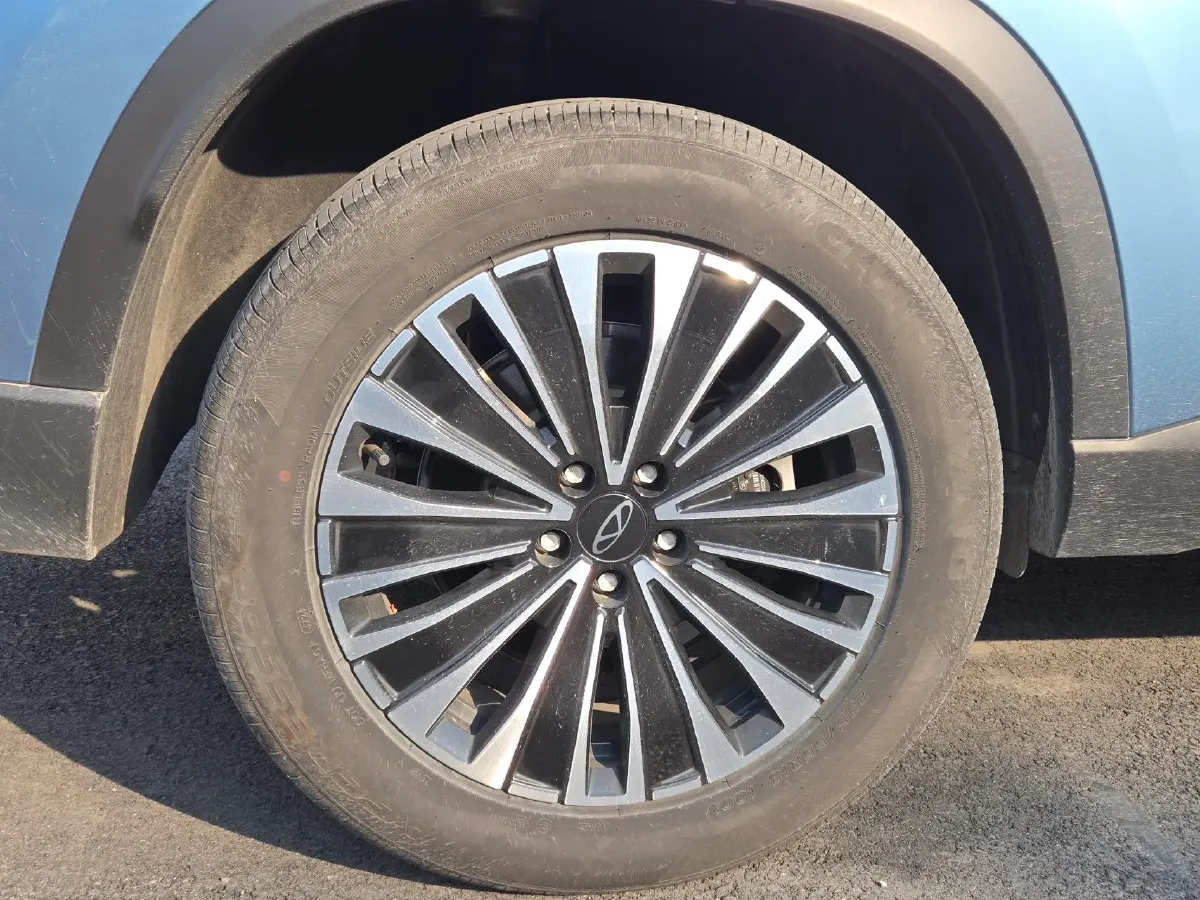 2025 Chery Tiggo8 PLUS C-DM 1.5T 156HP L4 1DHT PHEV,autocango,china used car exporter,china ev exporter,chinese used car exporter,chinese used ev exporter