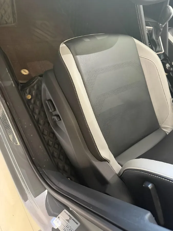 2022 Jetta VS7 1.4T 150HP L4 6AT,autocango,china used car exporter,china ev exporter,chinese used car exporter,chinese used ev exporter