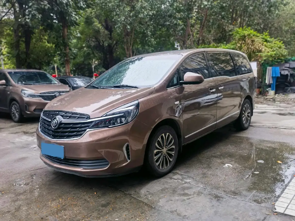 2022 Buick GL8 2.0T 237HP L4 9AT