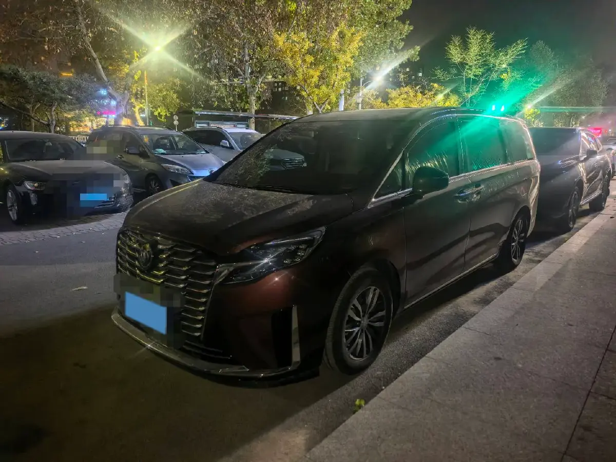 2023 Buick GL8 2.0T 237HP L4 9AT