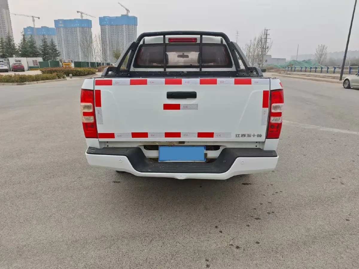2018 Isuzu Taga 3.0T 131HP L4 5MT,autocango,china used car exporter,china ev exporter,chinese used car exporter,chinese used ev exporter