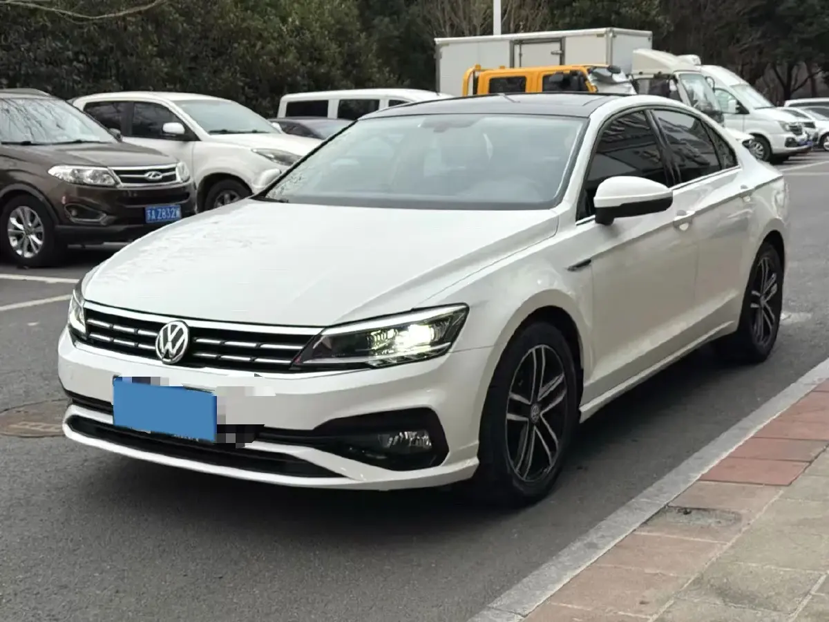 2021 Volkswagen Lamando 1.4T 150HP L4 7DCT