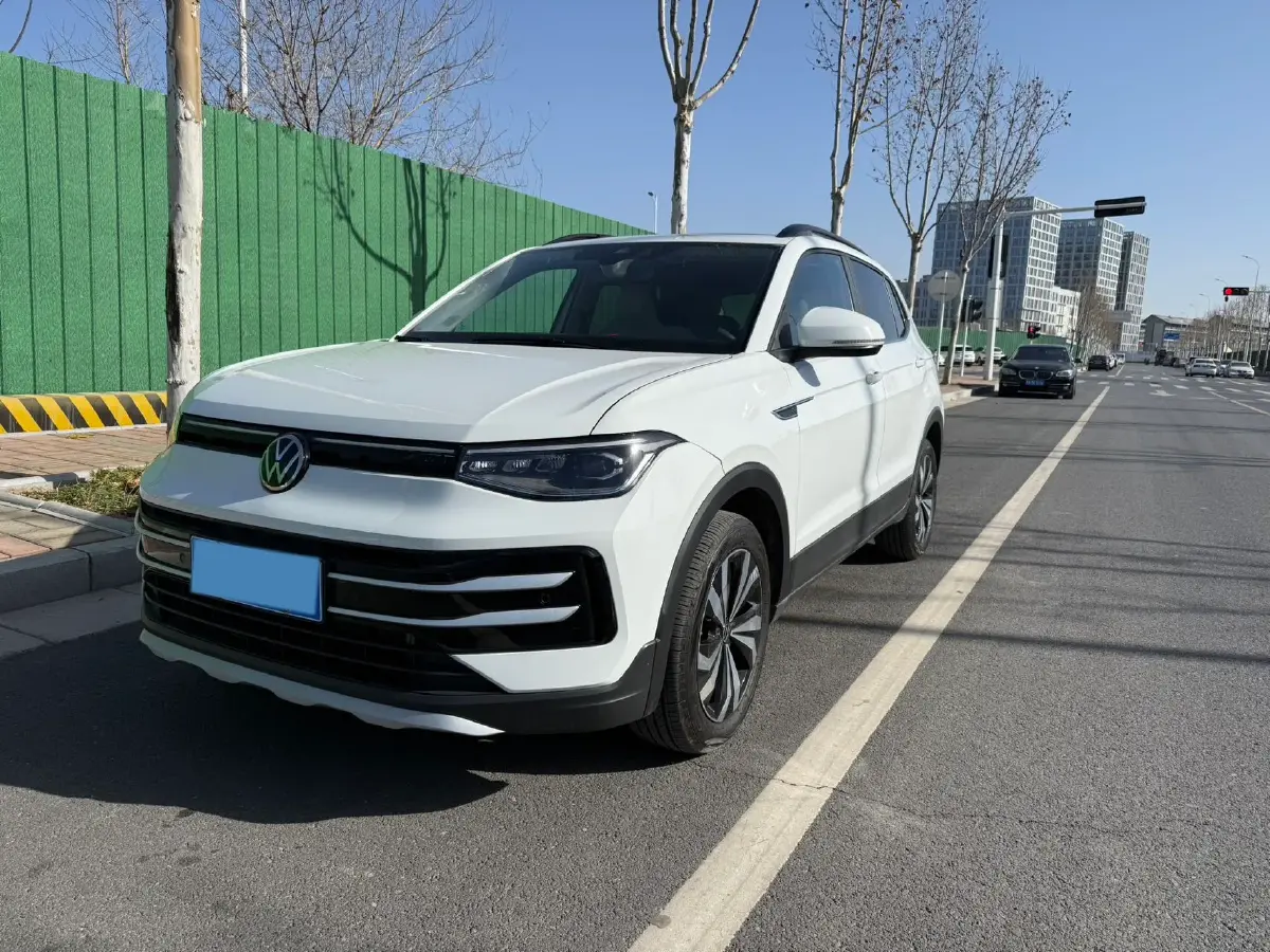 2026 Volkswagen Tharu 1.5L 110HP L4 6AT