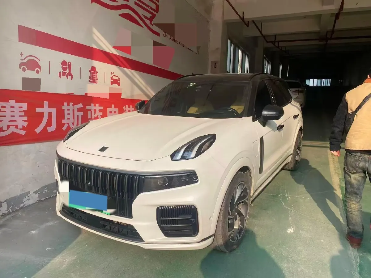 2021 Kia Carnival 2.0T 233HP L4 8AT,autocango,china used car exporter,china ev exporter,chinese used car exporter,chinese used ev exporter