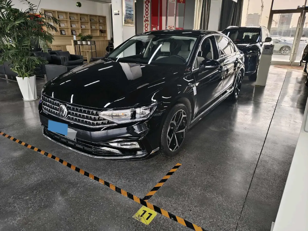 2023 Volkswagen Magotan 2.0T 186HP L4 7DCT