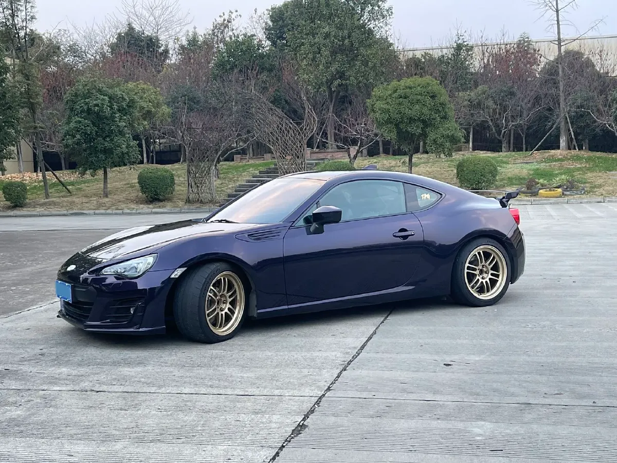 2019 Ford Focus 2.3T 280HP L4 6MT,autocango,china used car exporter,china ev exporter,chinese used car exporter,chinese used ev exporter