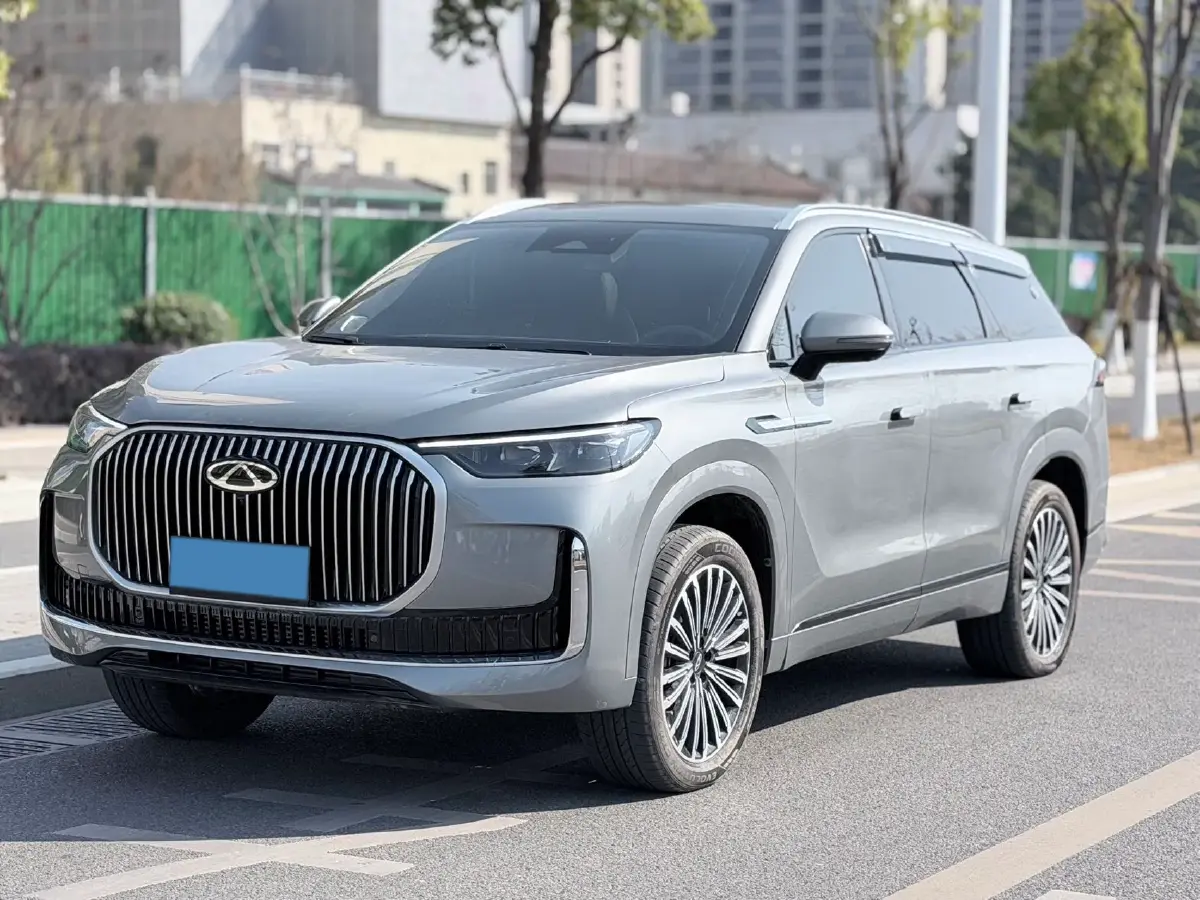 2025 Chery Tiggo 9 2.0T 261HP L4 7DCT